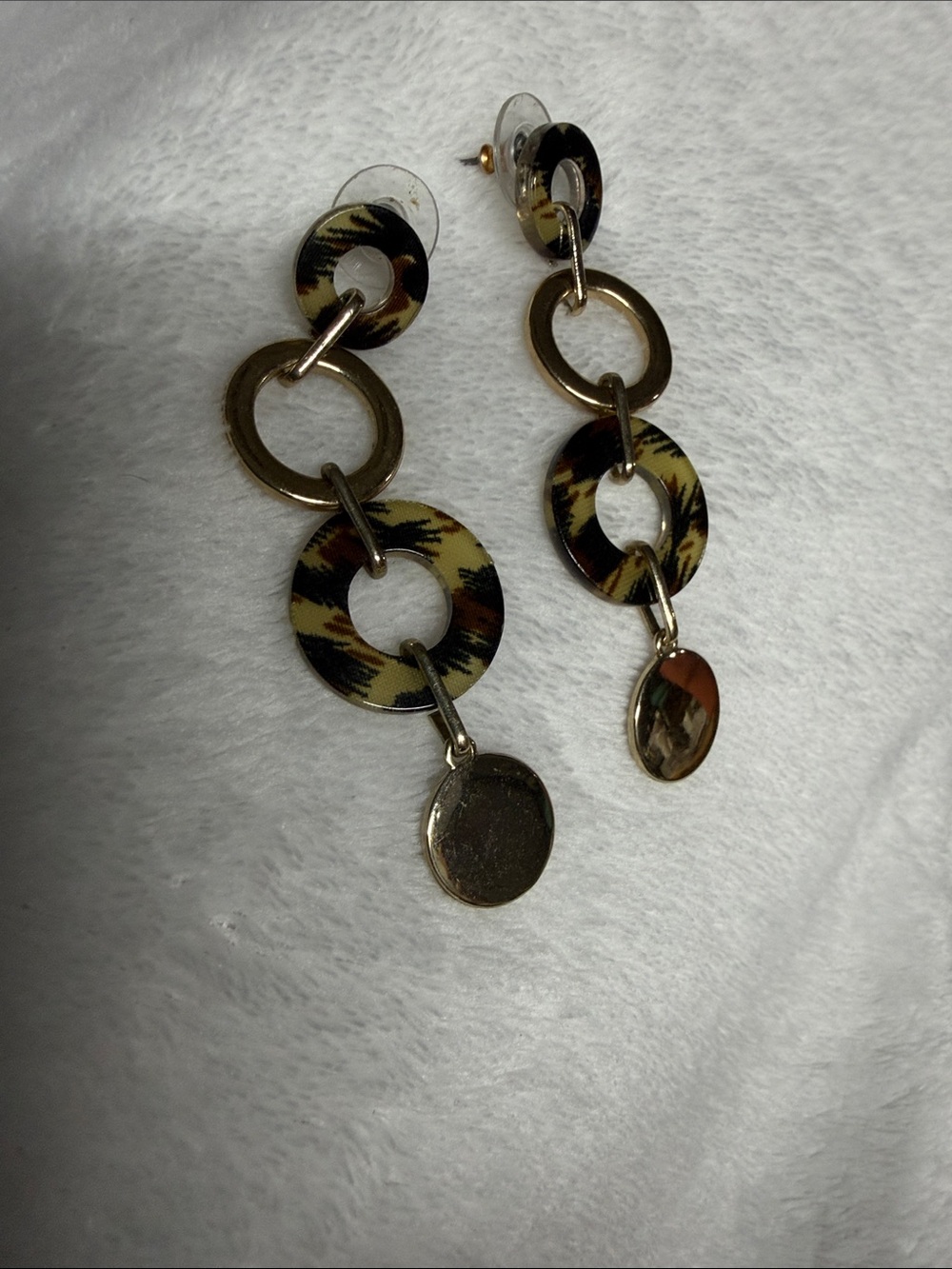 Nine West cheetah print leopard drop earrings
